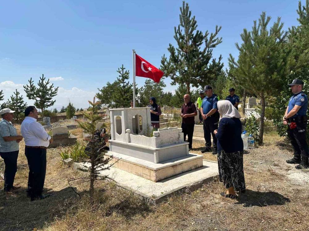sehit polis memuru dualarla yad edildi 1 bZJp3qBa