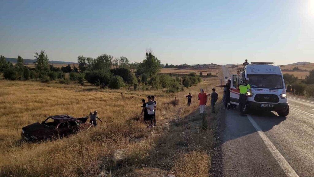takla atan otomobil tarlaya uctu 1i agir cok sayida kisi yaralandi 8m3f7nPw