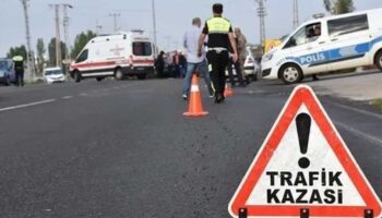 tarim araci ile otomobilin carpistigi kazada 1 olu IJWJ99hc