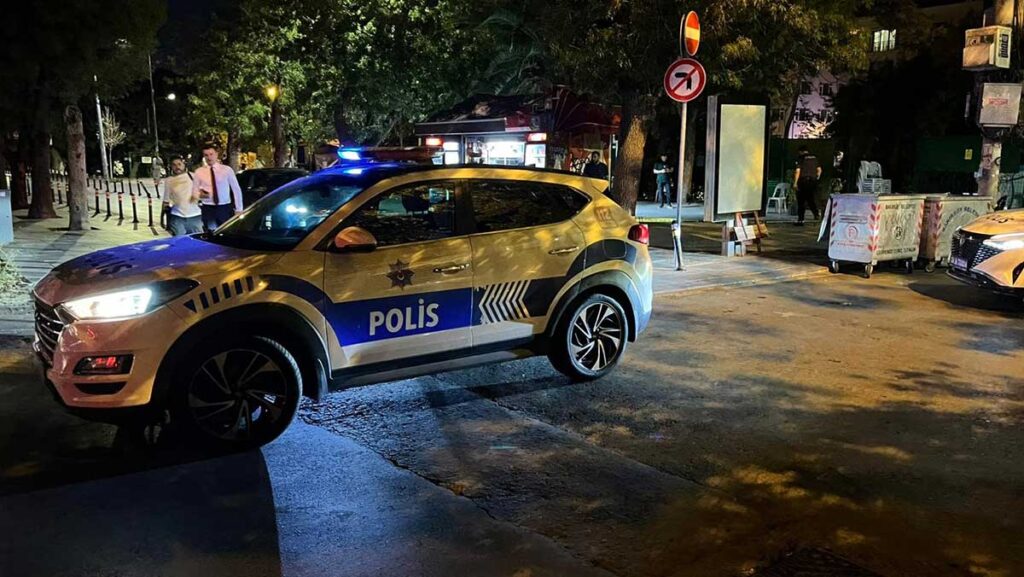 tartismayi ayirmaya calisirken vuruldu d6sDVYwH