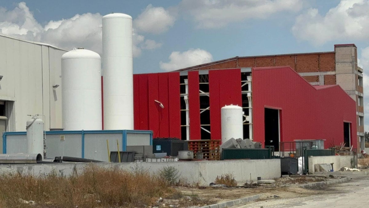 tekirdagda fabrikada korkutan durum bolgeye ekipler sevk edildi can kayiplari var 0 eDGWFHKi