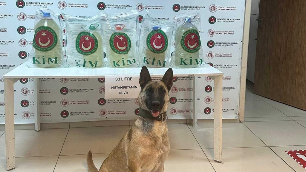 tirin yakit deposunda 33 litre metamfetamin cikti FDtKHiqJ