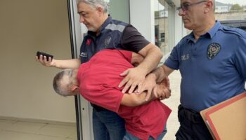 tramvayda fotograf dayagi yIg2TrkN