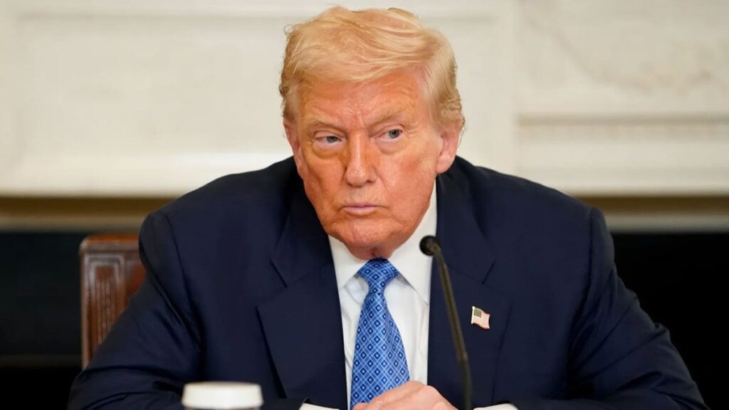 trump son kararindan geri adim atti buyuk tartismalara neden olmustu V3VIXVNd