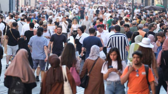 turkiye 2024 istatistikleri aciklandi yuzde 444 ile hizmet sektoru ilk sirada 1 gyCFiERf
