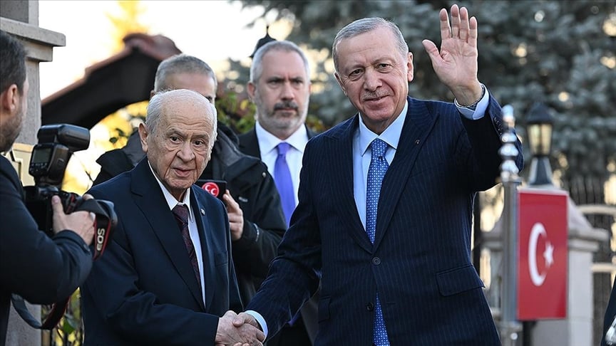 unlu gazeteciden carpici iddia devlet bahceli yalniz kaldi 2 iHAIBpgr