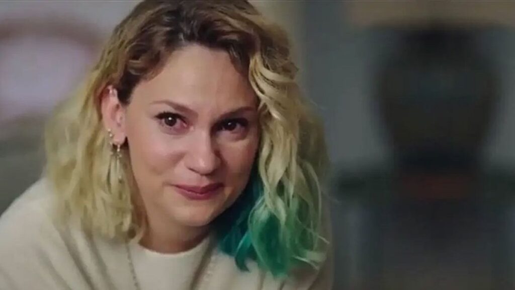 unlu oyuncu farah zeynep abdullah dogum gununde aci haberle sarsildi hayat cok acayip x3x5lsub