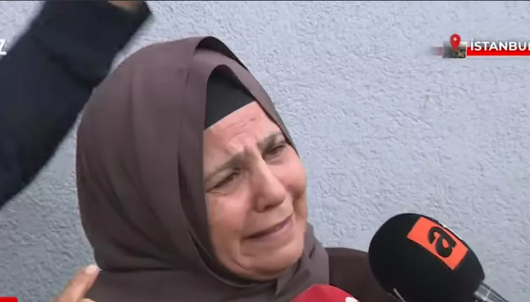 unlu oyuncunun annesi gozyaslari icinde sitem etti uzerine agac devrilmis agir yaralanmisti 1 1iy8nz4Y