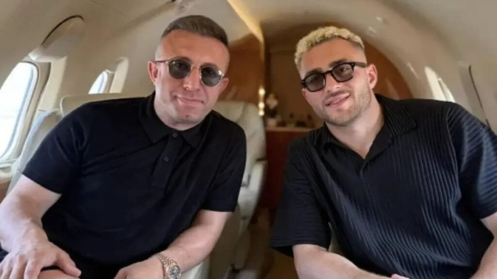 vedat inceefeden baris alper yilmaz ve menajeri tuncay maldana elestiri lwE6bhBF
