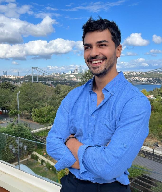 yagmur yuksel dunya ask gunu dedi sevgilisini ilk kez paylasti 8 aGrTd8La