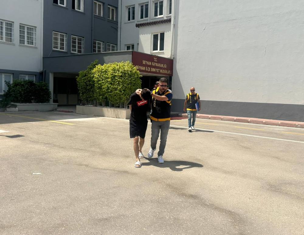 yuksek kazanc vaadiyle vatandasi agina dusuren dolandiricilar polise takildi 0 VLQ8OIwF