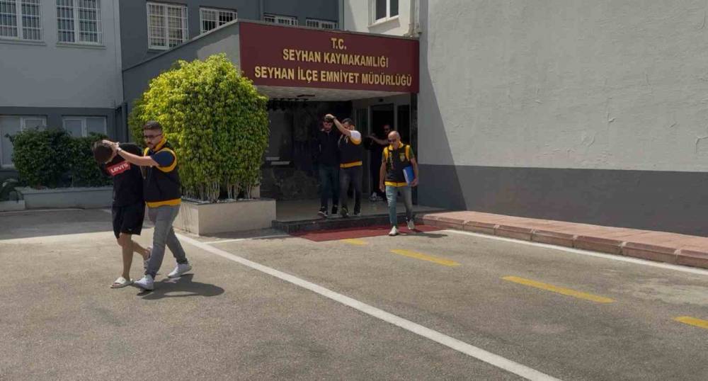 yuksek kazanc vaadiyle vatandasi agina dusuren dolandiricilar polise takildi 1 GCXATW1h