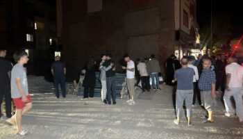 adiyamanda insaat temeline dusen otomobildeki 4 kisi yaralandi gv84724Y