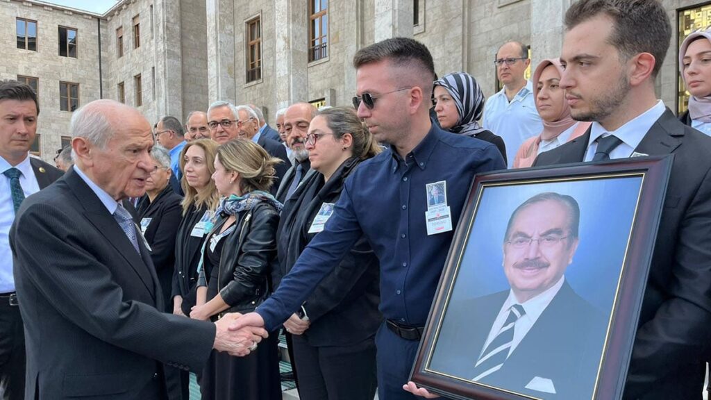 ag h oktay guner topraga verildi CaYwZ2L7