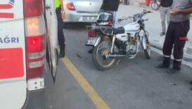 aksarayda motosiklet yayaya carpti 2 yarali 39JNAsEN