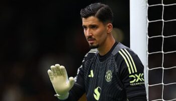 altay bayindir mutlu manu dev maci kazandi SMmZRCYh