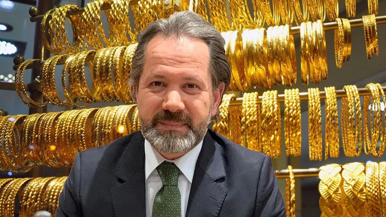 altini tahtindan etti yilin sampiyonu oldu islam memis tarih vererek uyardi kasim ayina dikkat t8JE4up9