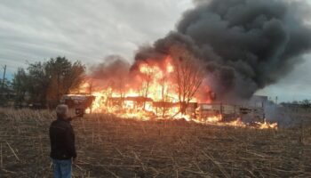 bag evi alev topuna dondu MH4DAKba