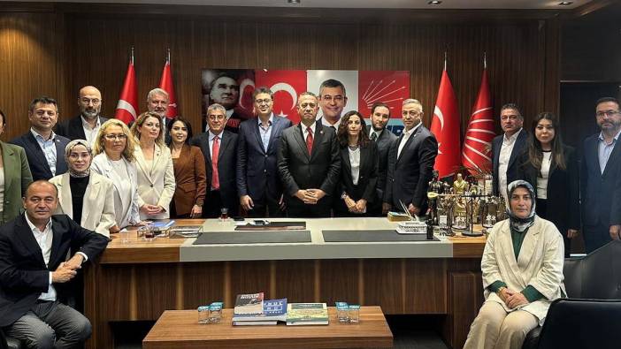 bakan akpli ismi yerden yere vurdu 0