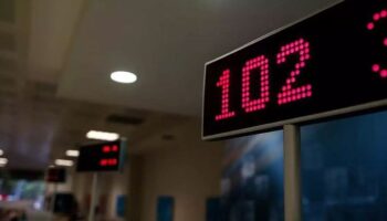 banka devinde ust duzey degisiklik R6e8ULZ7