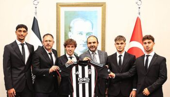 besiktas gelecegin yildizlarini duyurdu 4 imza birden UpnqQEH9