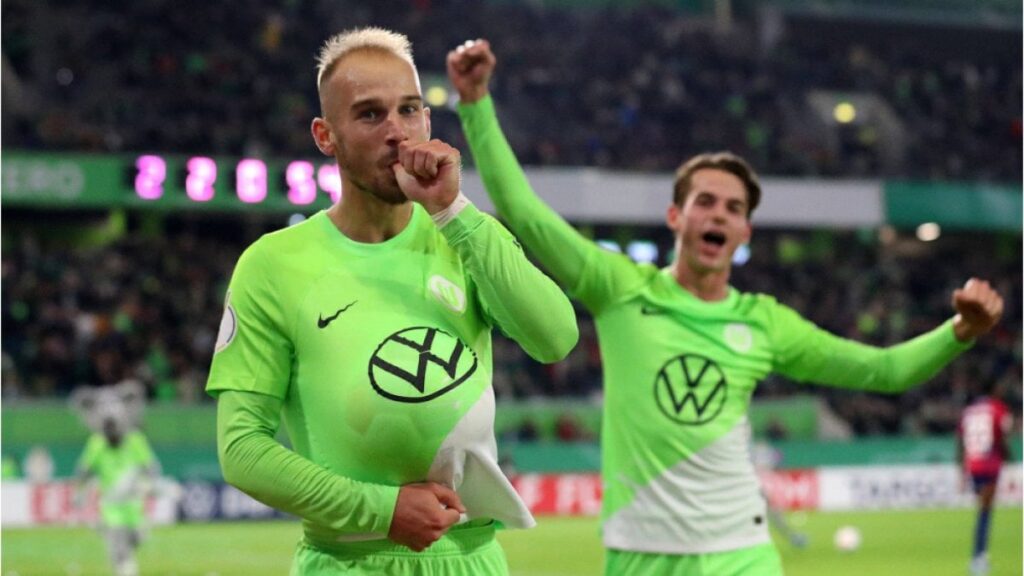 besiktasin transfer hedefi vaclav cernyden dikkat ceken hamle 9B4mcLZT