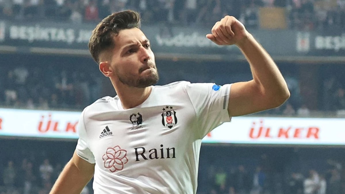 besiktastan ayrildi super lig ekibine imzayi atti 0