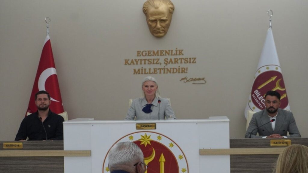 bilecikte belediye meclisi dolmus zammi ile ilgili kararini verdi VZMGwSr3