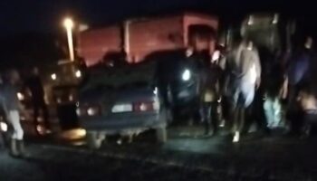 bozdogan nazilli karayolunda trafik kazasi 4 yarali AQqkjZe2
