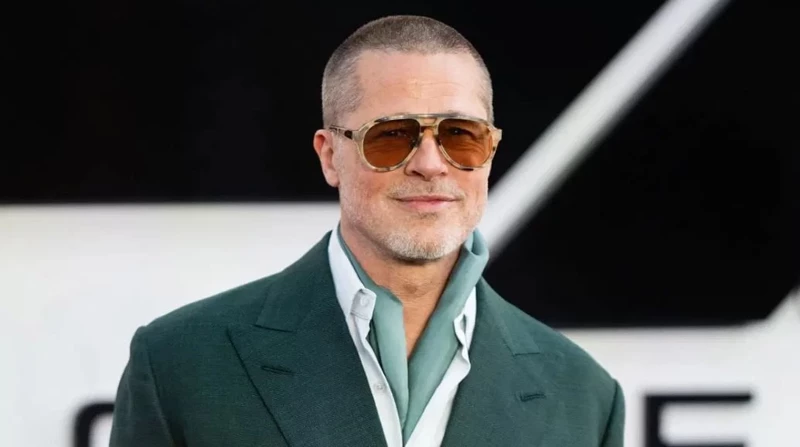brad pitt yeni sarayina servet odedi icinde yok yok 2 yUL7mVm9