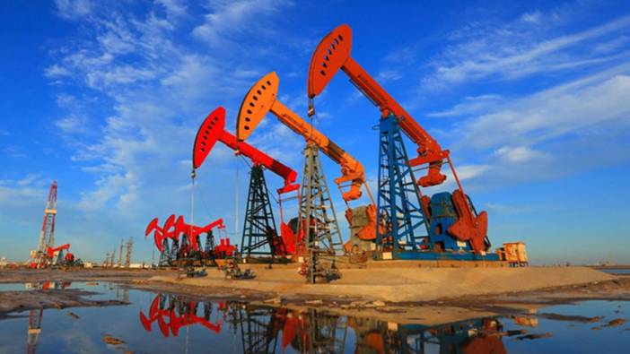 brent petrolun varil fiyatinda yukselis iste brent petrolde son rakam 10 eylul 2025 0 RWUWA8LF