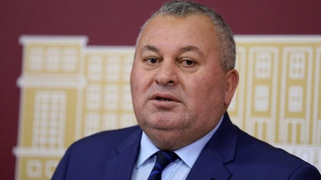 cemal enginyurt resmen patladi gursel tekine ates puskurdu ZQ7fsAt9