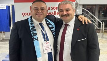 chp konak ilce kongresinde secim heyecani SB3DJQ1D