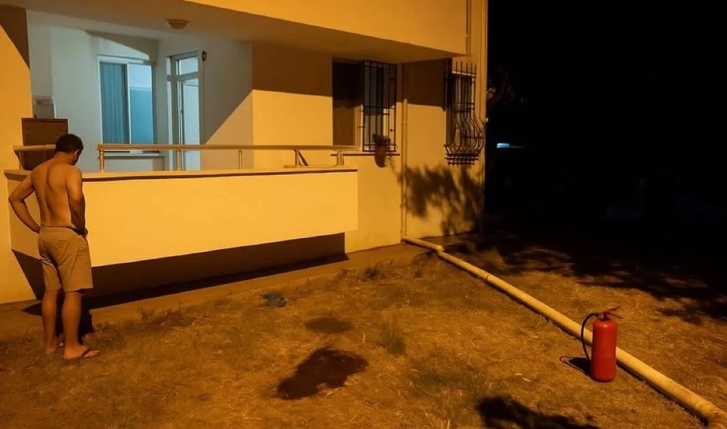 chpli ismin aile evine molotoflu saldiri 1 XyiYCvQj