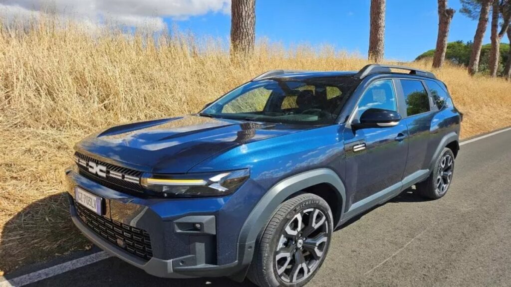 daciadan c suv segmentinde yenilik ruzgari bigster modeliyle esiyor GLLyTt2L