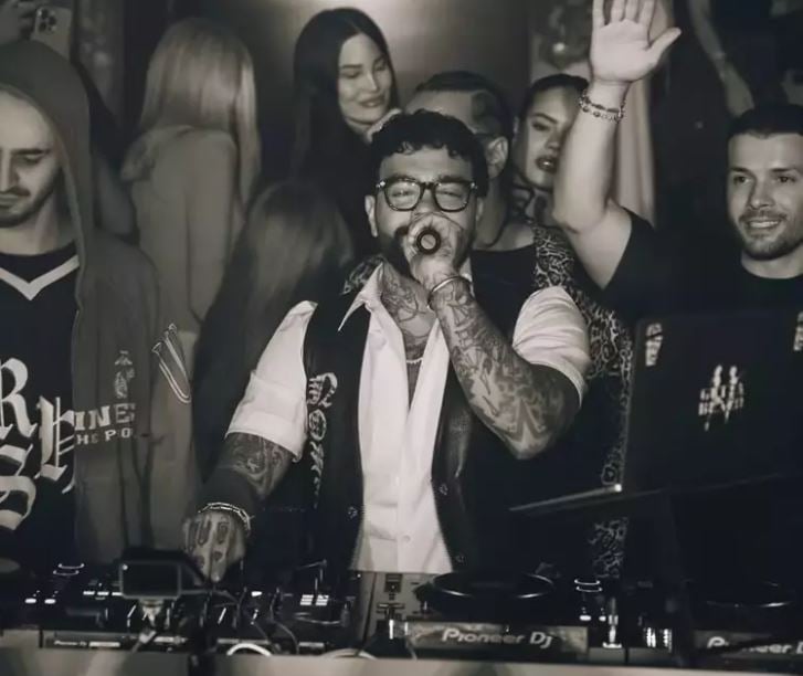 dunyaca unlu rap yildizi timatiden bodrumda 2 milyon tllik parti 100 metrelik ihtisamli yatiyla 6Ds2gnpU