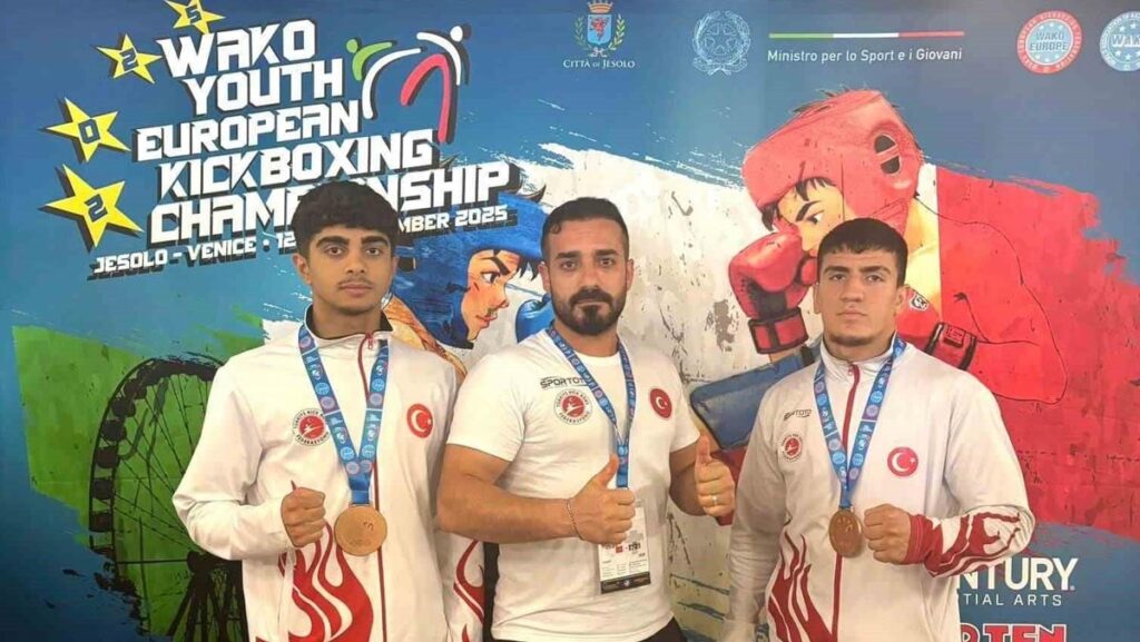 elazigli sporculardan buyuk basari avrupadan bronz madalya ile donduler CgdNWV9G