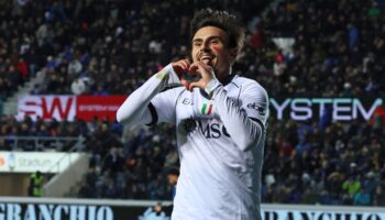 eljif elmas geri dondu TsXJ29JI