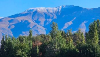 erzincanda kesis daginin zirvesine kar yagdi zs9QbyDy