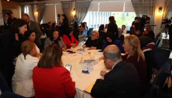 erzurumda aile calistayi duzenlendi hqha5mG2