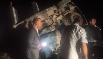 feci kazada iki arac birbirine girdi 1 olu 5 yarali FuXVG6O1