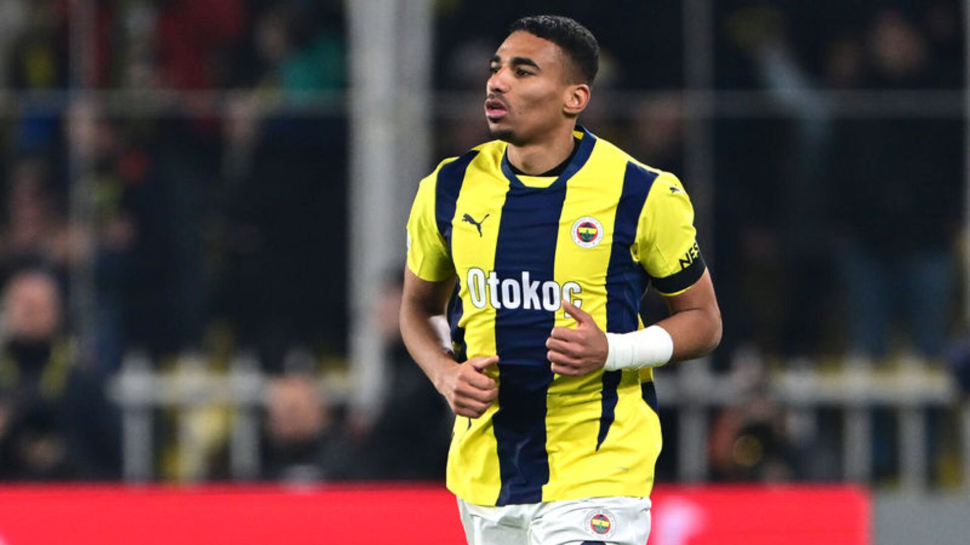 fenerbahcede ayrilik federasyon acikladi milli takim kampindan ayrildi 1 esL67AER