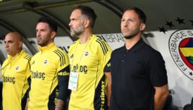fenerbahcede bir kisinin daha bileti kesildi qGkDC8Jj