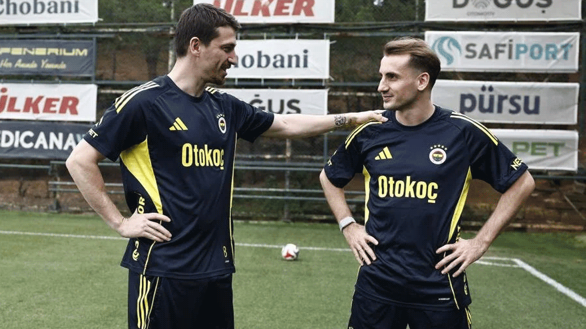 fenerbahcede kerem akturkoglu takimla antrenmana cikti mert hakan yandas ile flas diyalog 4 eRq4nXRy