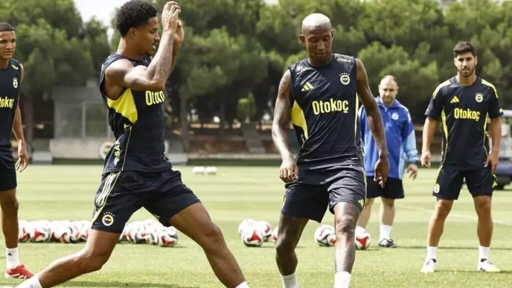 fenerbahcede kriz cikti 3EansK5y