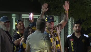 fenerbahcenin yeni transferi ederson istanbula geldi id8Qf3a3