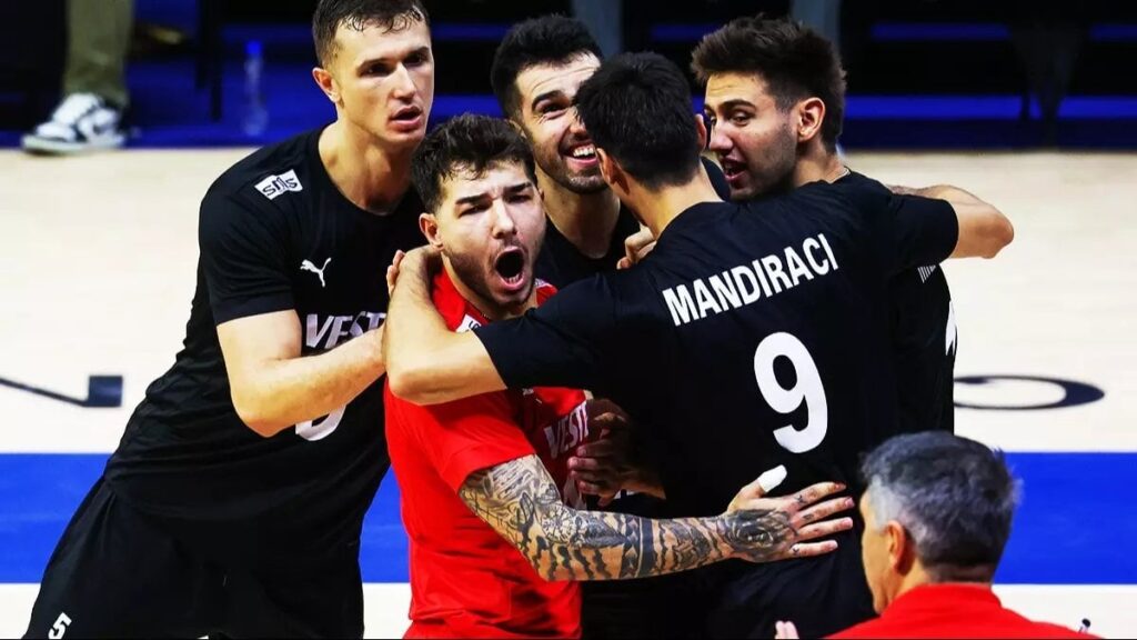 filenin efeleri ceyrek final icin parkede 4KAGqNAY