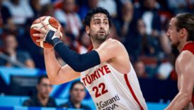 furkan korkmaz sahaya cikip rakipleri dovuyoruz fT9D9hfe