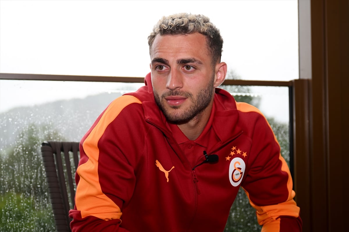galatasarayda alanyaspor maci oncesi imzalar atildi baris alper yilmaza takimin dengelerini bozacak zam 1 dpJXPy44
