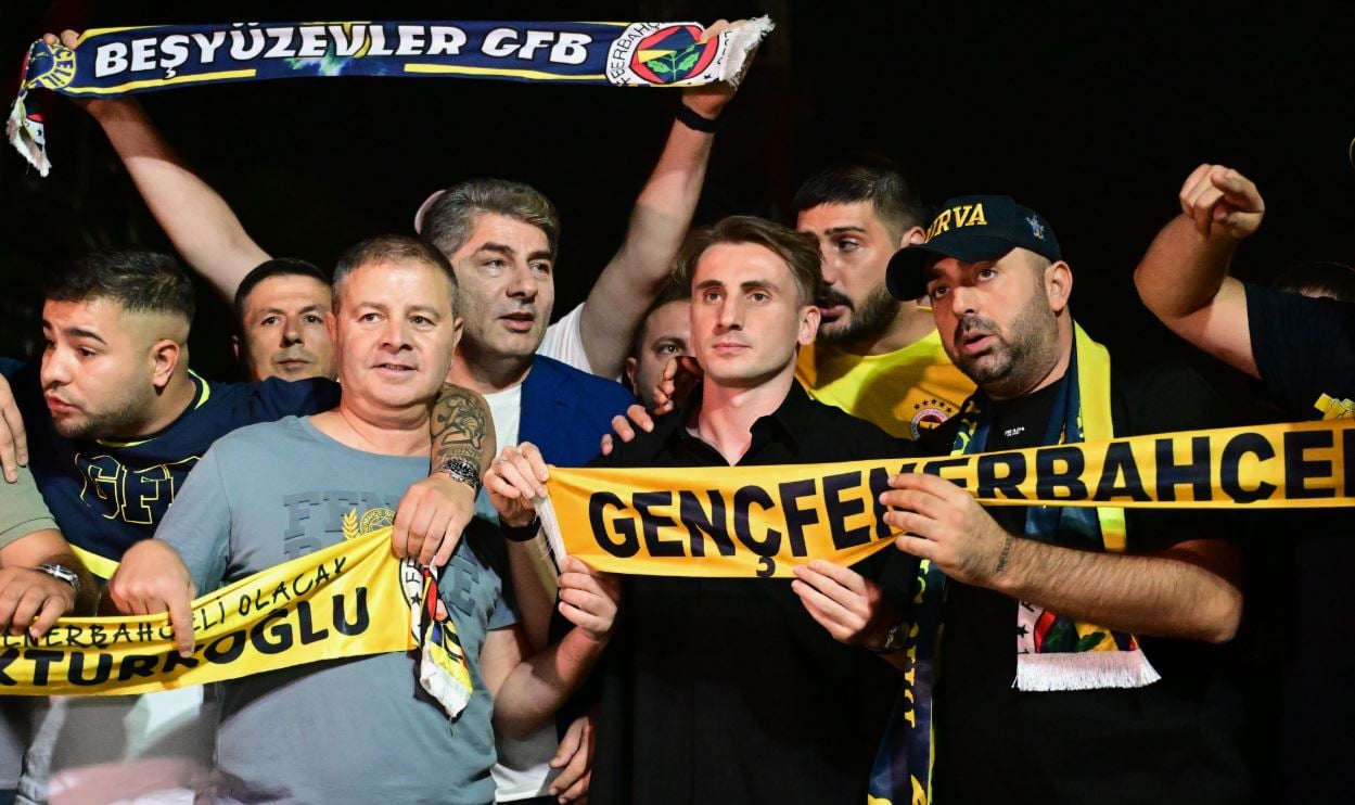 galatasaraydan fenerbahceye buyuk darbe kaleci transferi bardagi tasirdi 1 Fa5tKyBO